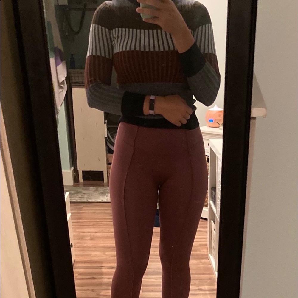 Marika maroon leggings